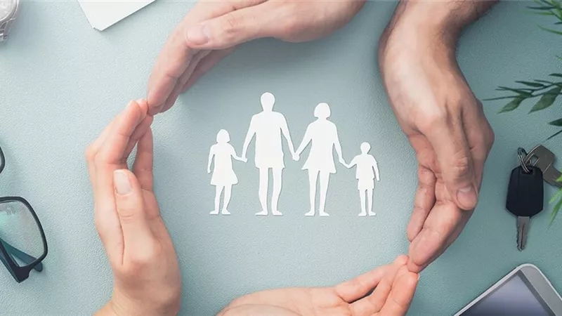 ثقافة التأمين . . لماذا يهرب الشباب من تأمين المستقبل؟