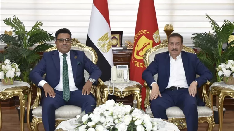 باسل عادل يلتقي محافظ بورسعيد لبحث ملفات التنمية وتحسين الخدمات بالمحافظة