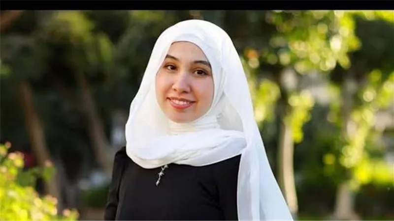 بعد جدل «صراخ المرأة أثناء الولادة».. جويرية حمدي تعتذر: «أنا غلطانة فعلًا»