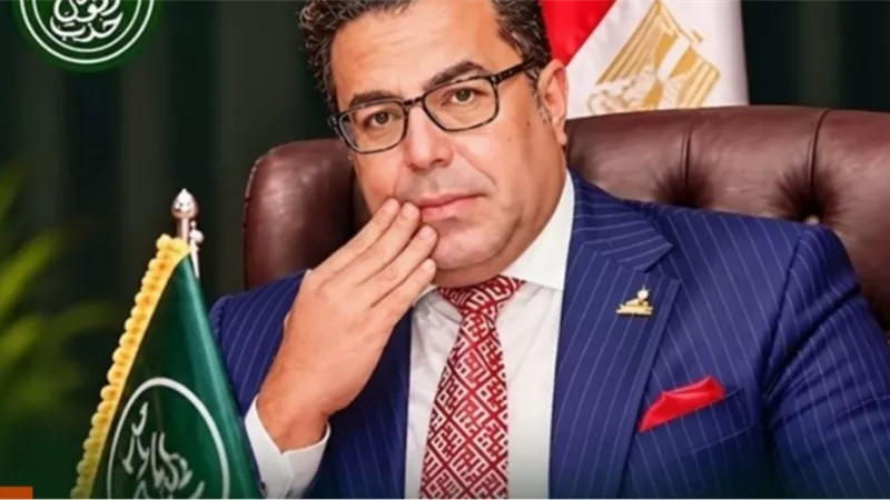 باسل عادل يطالب الإسكان بالكشف عن التكلفة الكاملة لنظام الإيجار المنتهي بالتملك