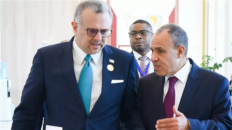 وزير الخارجية يبحث مع كبير مستشاري الرئيس الأمريكي تطورات الأوضاع في ليبيا والسودان والقرن الأفريقي
