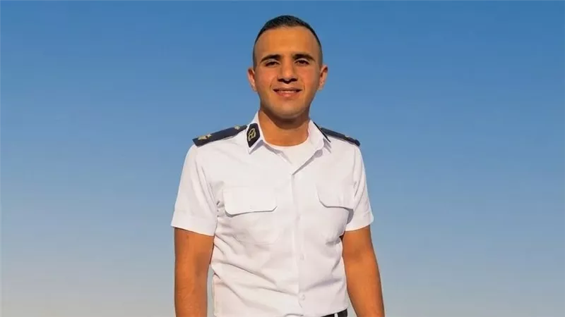 مؤسسة الأسطول للخدمات البحرية تهنئ اللواء علاء سلام بتخرج نجله من كلية الشرطة
