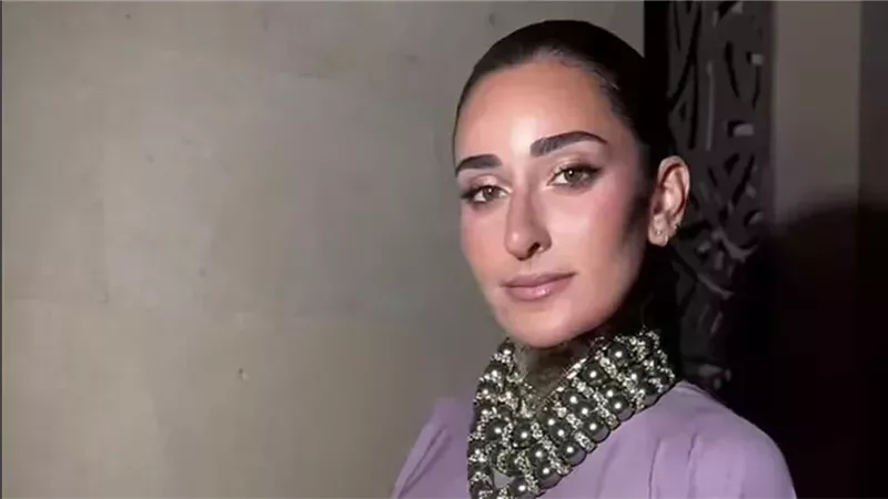 أمينة خليل 