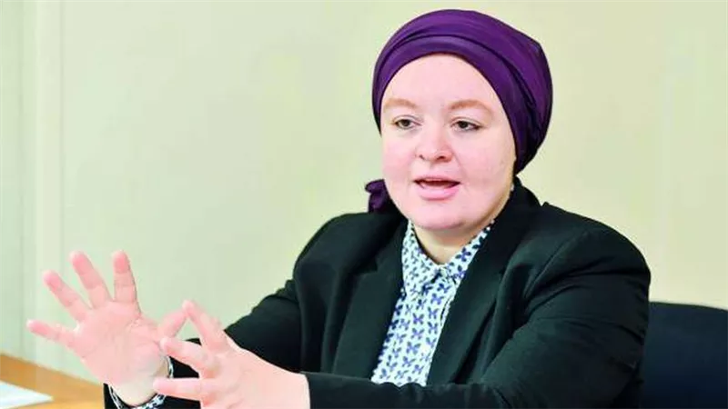  كيف يواجه برنامج مودة مشكلات سنة أولى زواج؟ فيديو