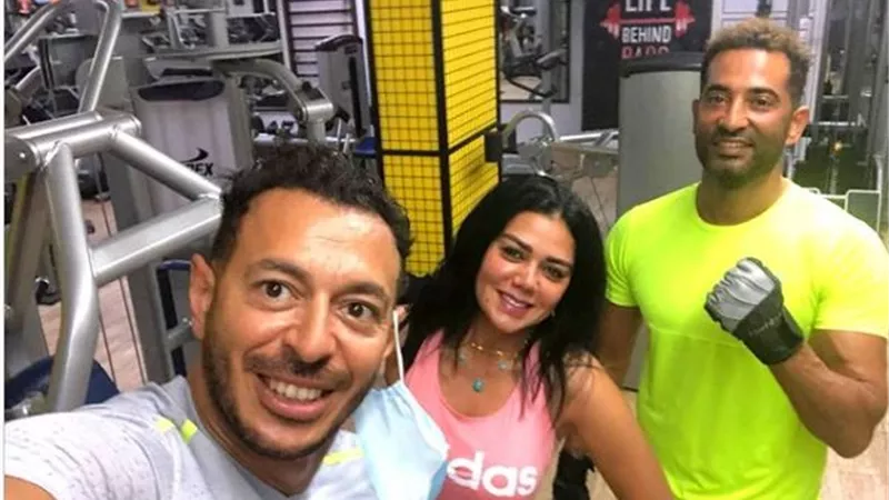 قبل محاكمتها.. رانيا يوسف مع ملوك الجدعنة في الجيم