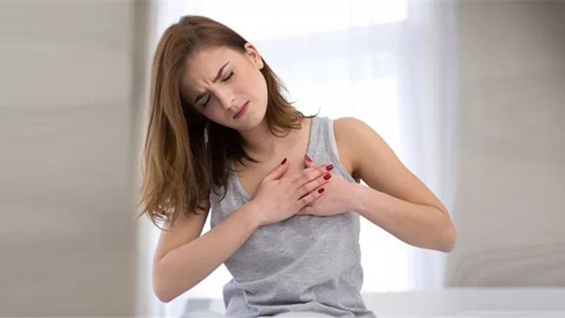 ارتفاع نسبة الكوليسترول تصيب النساء بأمراض القلب 