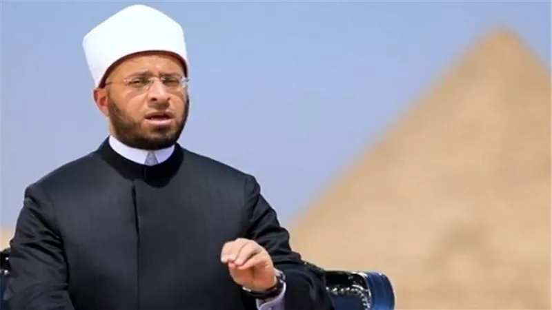 أسامة الأزهري: من أراد رضا الله يكون جنتل مان مع المرأة.. فيديو