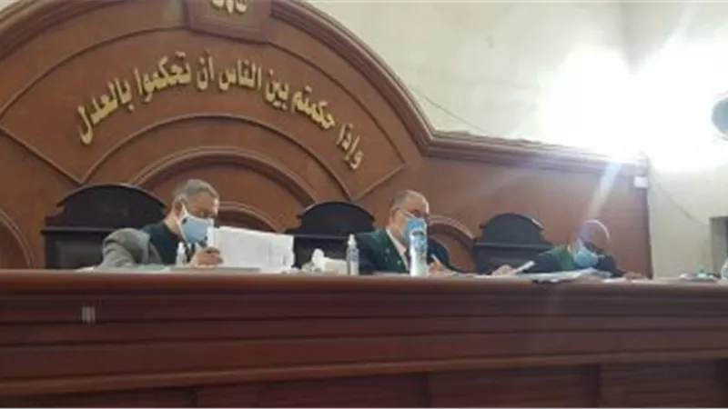 لشكه في سلوكها.. تحديد جلسة محاكمة سيدة قتلت زوجها 8 مايو 