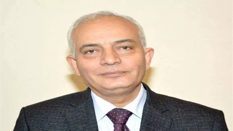 عيد الأم| «ضربن المثل في التضحية».. رسالة نائب وزير التعليم للمُعلمات