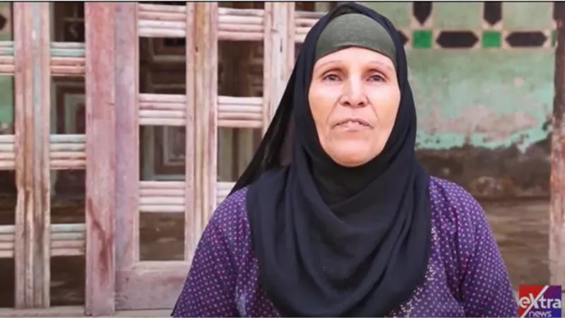 بحبك ونفسي أشوفك.. رسائل من سيدات مصر للرئيس السيسي.. فيديو