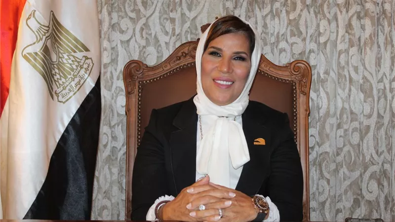برلمانية عن تكريم الرئيس للمرأة: خير دليل على أنه الداعم الأول لها 