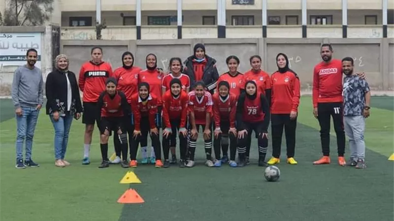 32 لاعبة في معسكر منتخب الأكاديميات للسيدات للكرة بالإسكندرية
