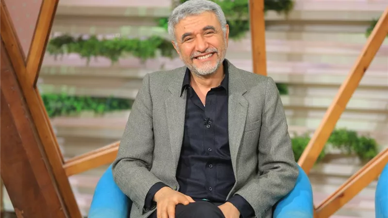 طبيب نفسي: «تصرفات بسيطة هتخلي أولادكم يثقون فيكما».. فيديو
