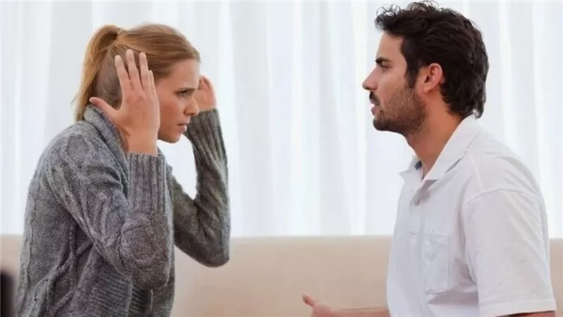 الطلاق في عيون فتيات الـ«فيس بوك»: «نعمل إيه مش لاقيين رجالة»