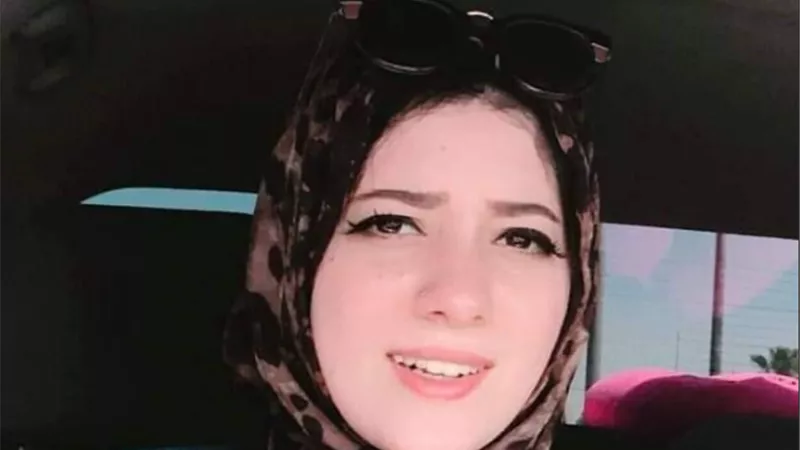 نسّقي الإسكارف والكوفية مع الحجاب في 5 خطوات 