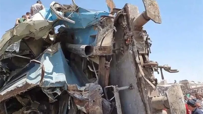 الفاعل مجهول.. 