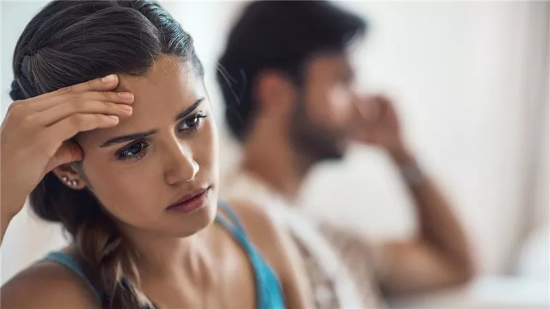 «البيوت أسرار».. زوجات تكشف عيوب أزواجهن على جروبات الستات «بدون أسماء»