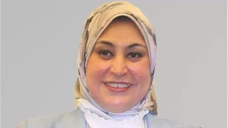 الزواج المبكر خطر يهدد حياة الفتيات.. ونائبة تطالب بتغليظ العقوبة على من يساعد فيه