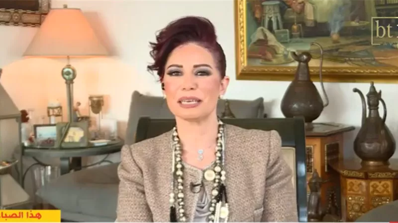 هل التفاهم بين الرجل والمرأة مفيد للمجتمع؟.. استشاري مهارات التواصل تجيب (فيديو)
