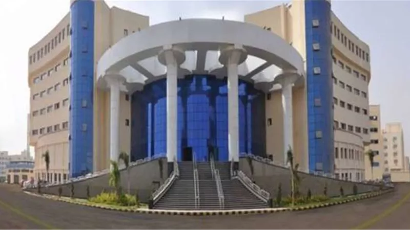معهد النانوتكنولوجي أبرزها.. منشآت جديدة لتطوير جامعة كفر الشيخ
