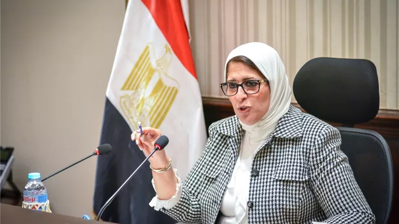 وزيرة الصحة توجه بالاستفادة من الكوادر الطبية الشبابية في التعامل مع الكوارث
