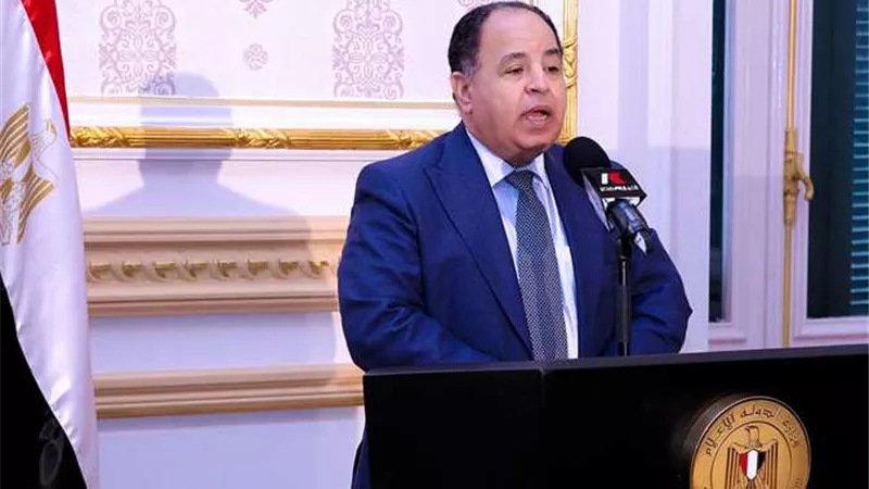 وزير المالية يفجر مفاجأة للمستوفين لشروط إحلال السيارات.. تعرفي عليها