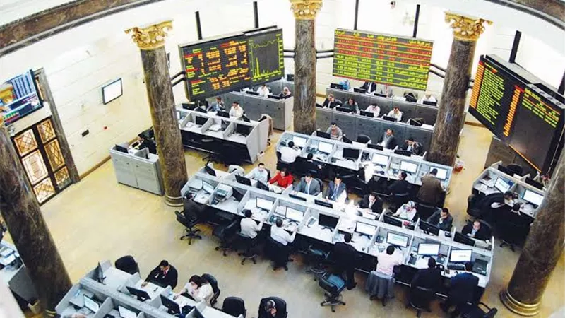 البورصة تواصل الصعود في منتصف تعاملات الأحد