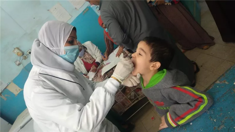 وزيرة الصحة: تطعيم 15 مليون و884 ألف طفل ضد شلل الأطفال بالحملة الثانية.. صور