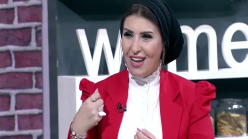 استشاري علاقات أسرية: «المرأة بتدور على الحمش اللي يدلعها».. فيديو