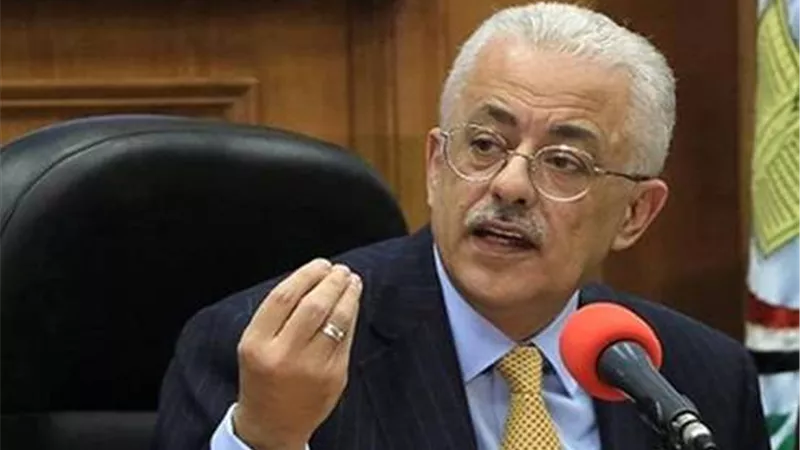وزير التعليم يرد على شائعة جديدة بشأن نتيجة امتحانات أولى وثانية ثانوي (خاص)