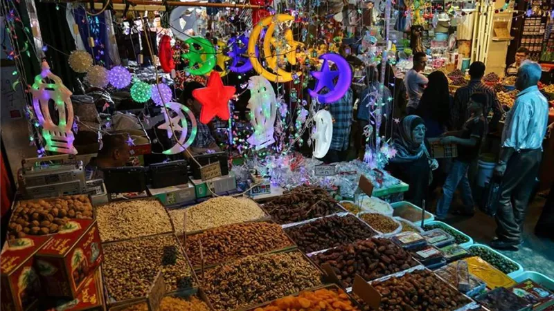 استعدادا لـ شهر رمضان.. 6 معارض لبيع السلع الغذائية بتخفيضات تصل 25%