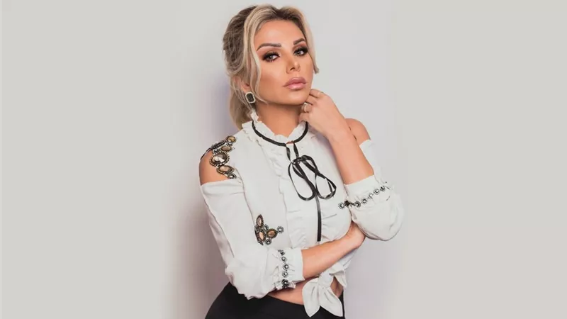 رزان مغربي تعود إلى الغناء خلال الصيف