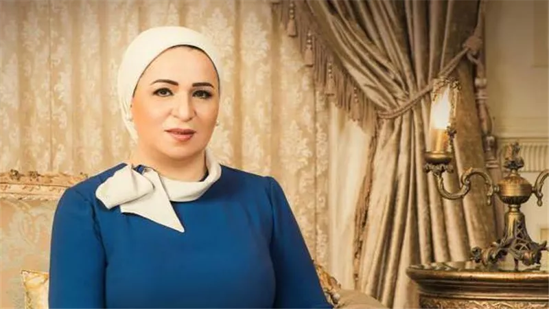 السيدة إنتصار السيسي عن نقل المُومياواتِ المَلكية: مشهد يعبِّرُ عن عظمةِ الحضارةِ المصرية العَريقة 