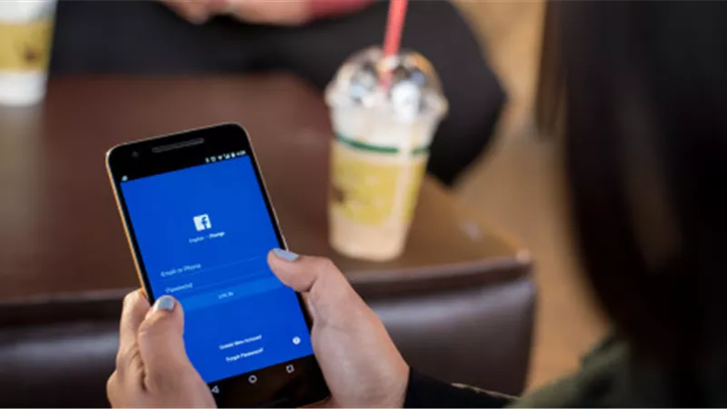 تسريب أرقام تليفونات 500 مليون مستخدم.. فضائح «فيسبوك» لا تتوقف