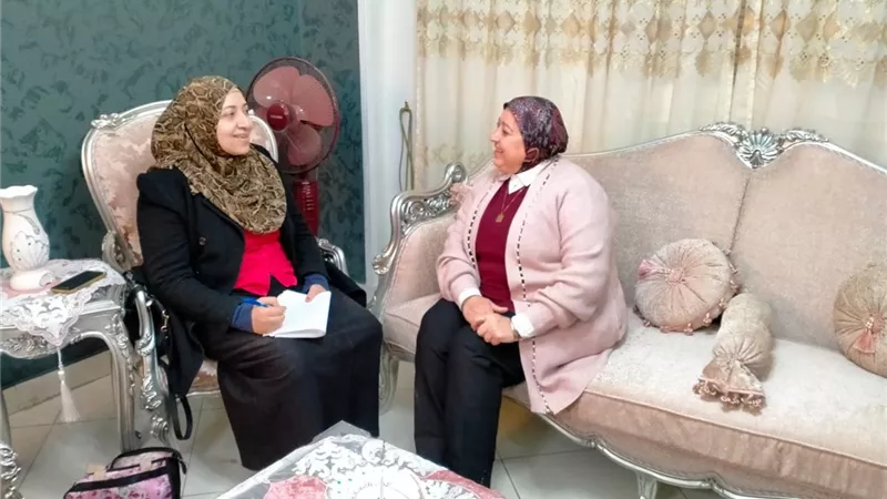مسيرة نجاحات داخل الأحياء.. «هير نيوز» في منزل عزة الشريف: «شوفت الموت قدام عنيا»