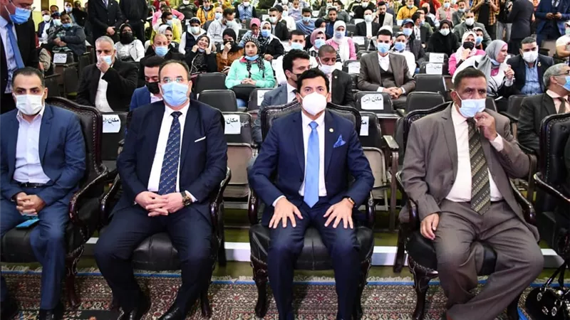 صبحي: نستطلع آراء الشباب ونتحاور معهم لتحديث الإستراتيجية الوطنية 