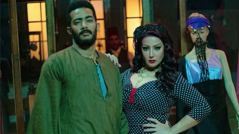 محمد رمضان يُغازل سمية الخشاب: «فاتنة القاهرة»