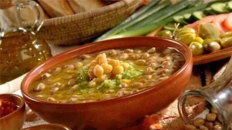 أفضل طريقة لعمل الفول المدمس منزليًا في رمضان