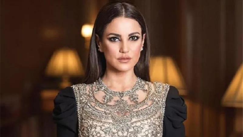 مسلسلات رمضان 2021| درة تدافع عن مسلسل الملك: «اللي ميعجبوش ميتفرجش»