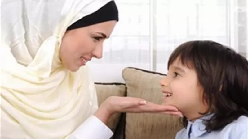 عالم أزهري ينصح الأمهات بتدريب الأطفال على الصيام: «منفعة لهم».. فيديو