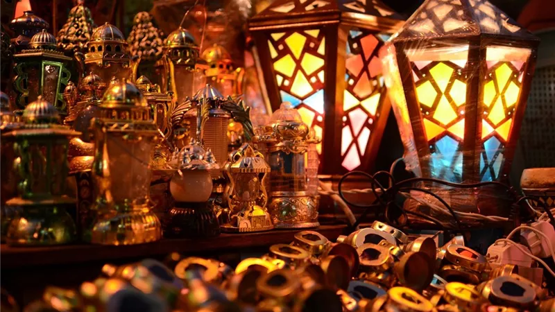 تفسير حُلم رؤية الفانوس في المنام.. لـ«العزباء والحامل والمتزوجة»