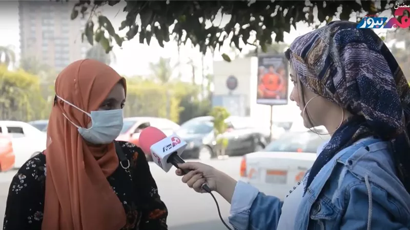 «بين فرقعة البُمب والعض».. ذكريات مُضحكة للمصريين مع رمضان.. فيديو