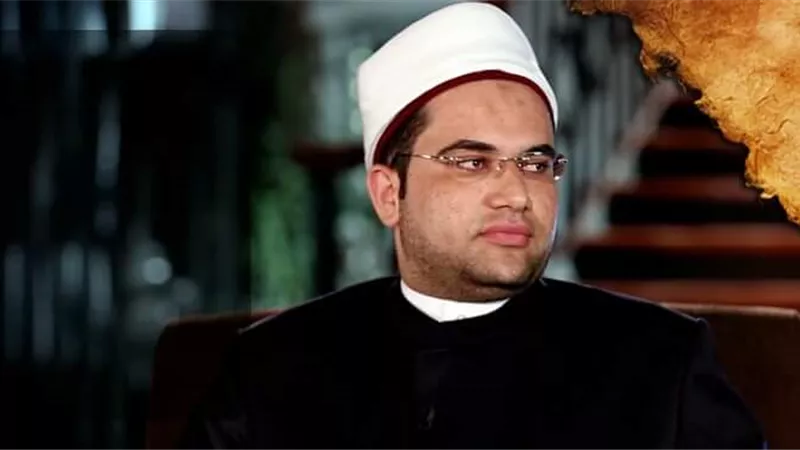 هل الحب بين الشاب والفتاة حرام؟.. أستاذ بالأزهر يجيب