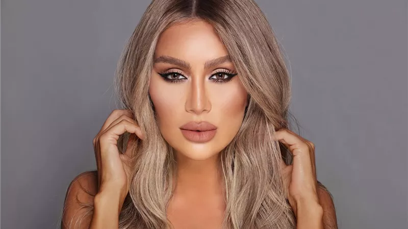مايا دياب: بحب الأذكياء ومحتاجة راجل يحتويني.. فيديو