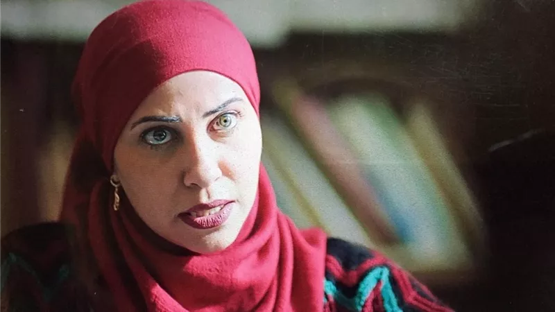 حجاب ياسمين جمال يخطف الأنظار في ضل راجل