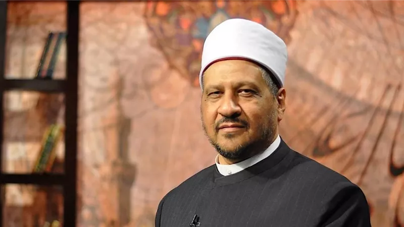 حكم صيام الأم المرضعة فى رمضان؟ الدكتور مجدى عاشور يجيب