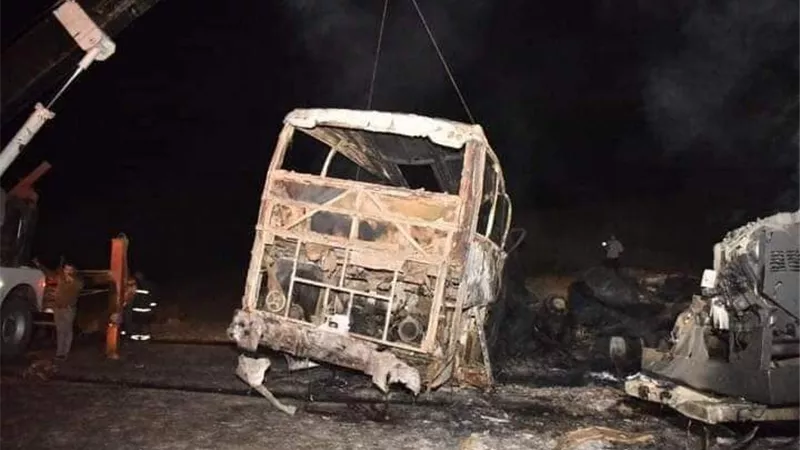 بينهم سيدات ضحايا.. النيابة تكشف أسباب حادث أسيوط المأساوي