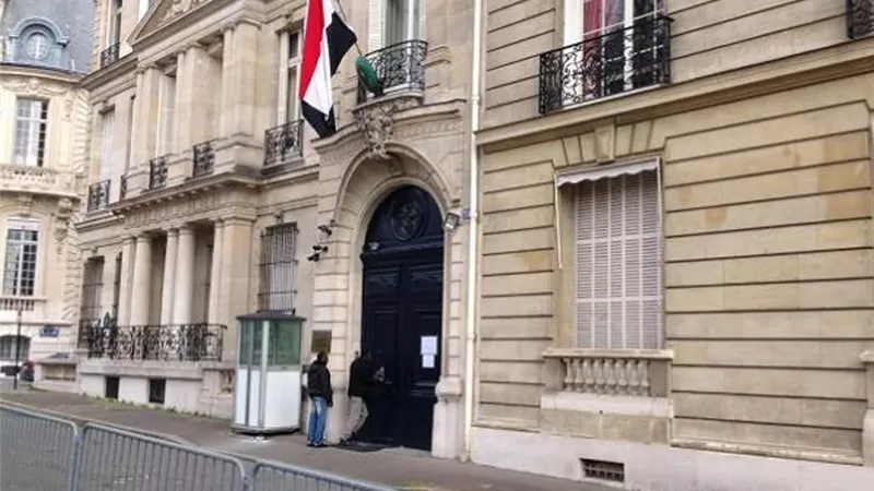 قنصلية مصر بباريس تحدد مواعيد العمل فى رمضان