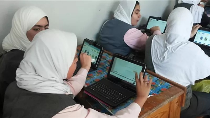 تحديثات جديدة بالتابلت.. نصائح لطلاب الثانوية قبل الاختبار التجريبي فى أبريل