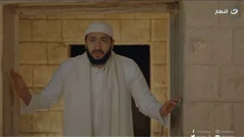 مسلسل المداح حلقة 4 | حمادة هلال يقتل جمال عبد الناصر بسبب الكنز